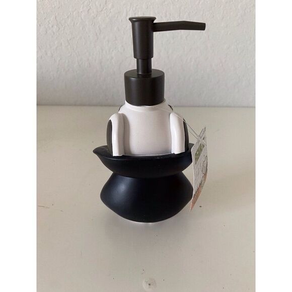 Peanuts Snoopy Halloween Vampire Dracula Costume Resin Soap Lotion Dispenser NEW - Picture 5 of 11